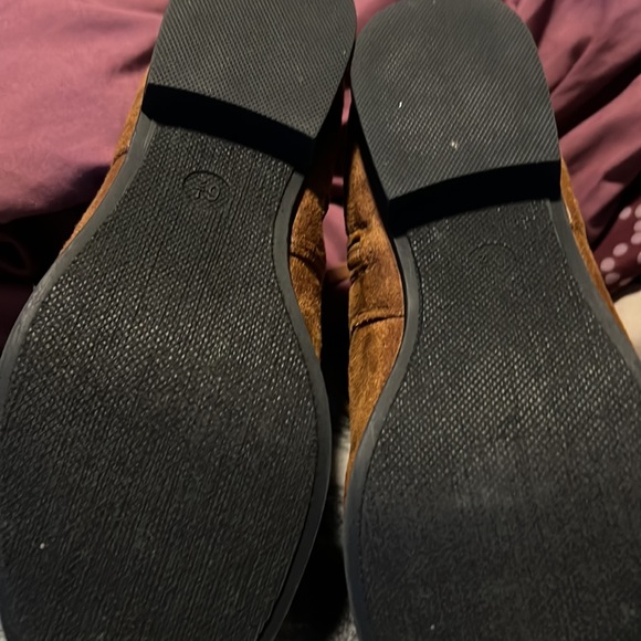 Shoe brown and it’s new - Picture 4 of 4